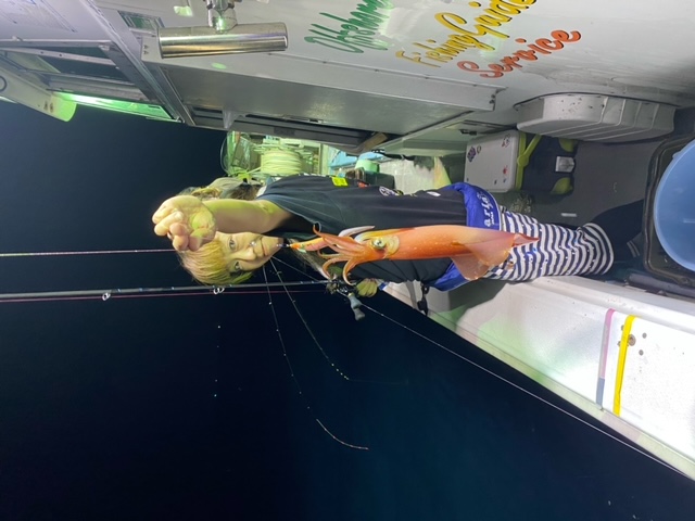 福井県小浜からの船釣りでケンサキイカ釣果