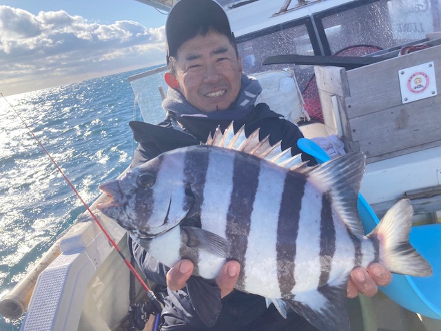 超人気!激アツ!  ハス(サンバソウ)釣り!