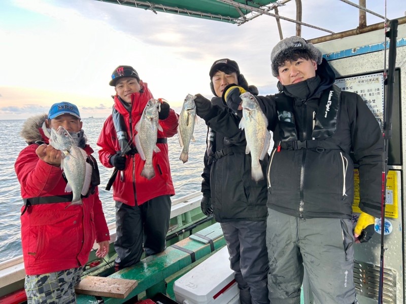 クログチ ビッグフィッシングロケ!