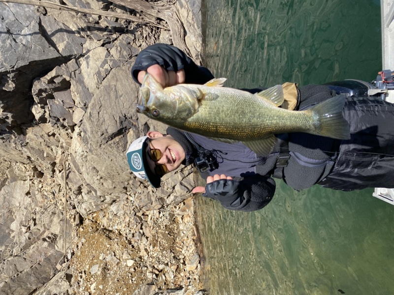 早春の池原ダム