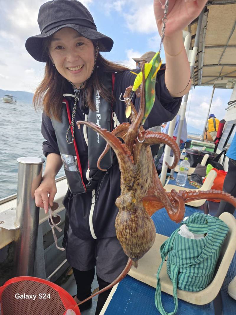 エターナル来店!サンライン新製品展示会