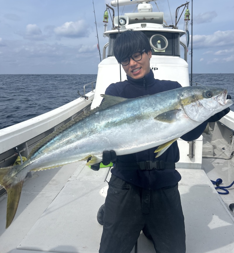 玄界灘のオフショアキャスティングでヒラマサ釣果